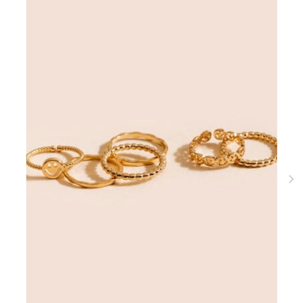 Francessca’s Gold Ring Set - Picture 5 of 5